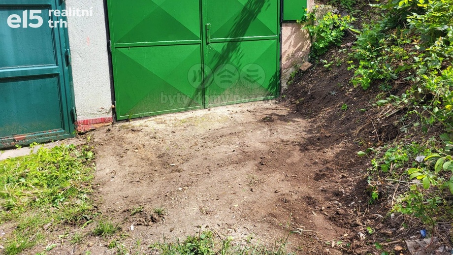 Prodej garáže, 20 m² - Brno - Lesná