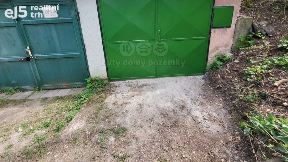 Prodej garáže, 20 m² - Brno - Lesná