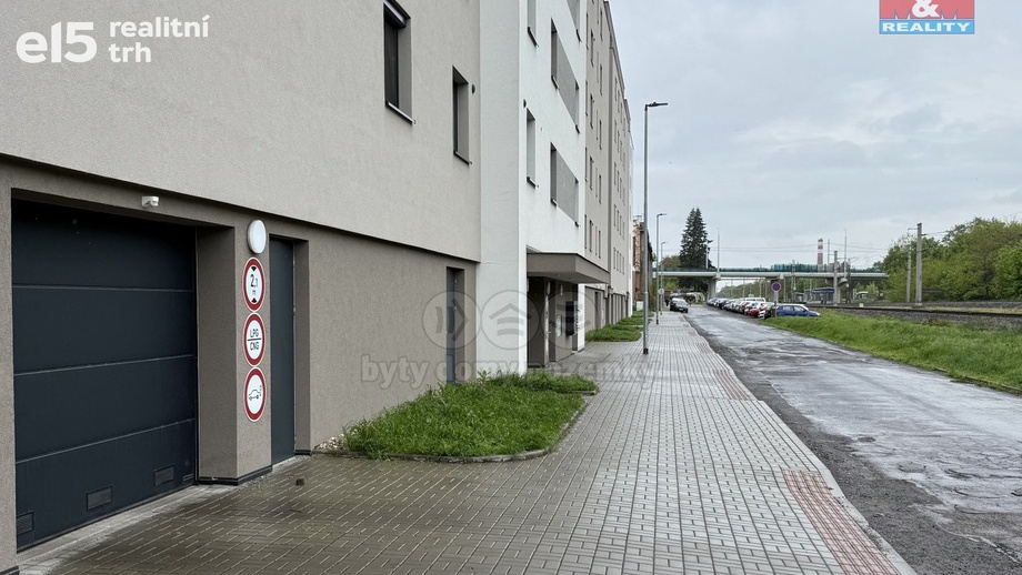 Prodej garážové stání, 12 m² - Pardubice - Pardubičky