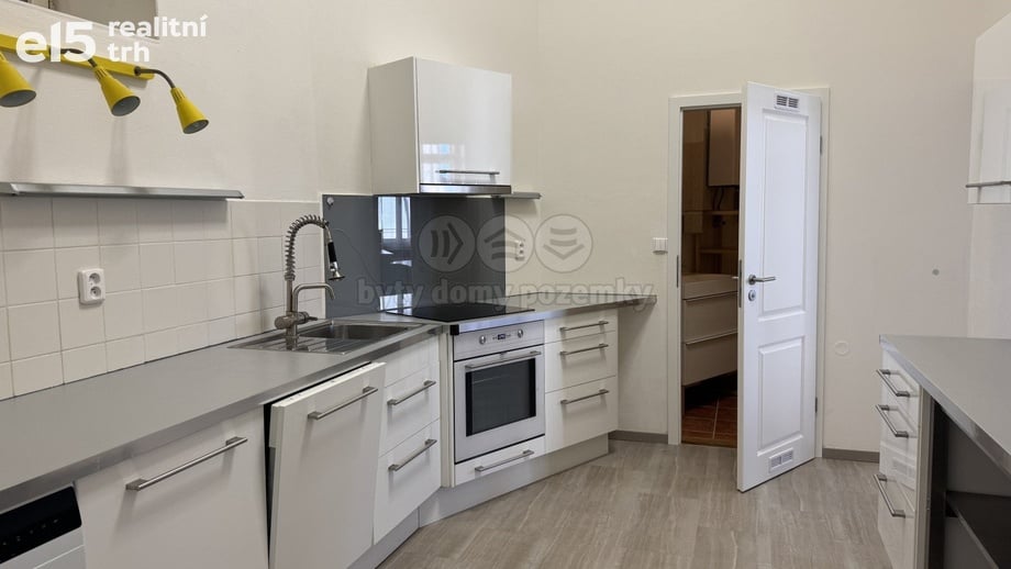 Pronájem byty 3+1, 118 m² - Praha - Vinohrady