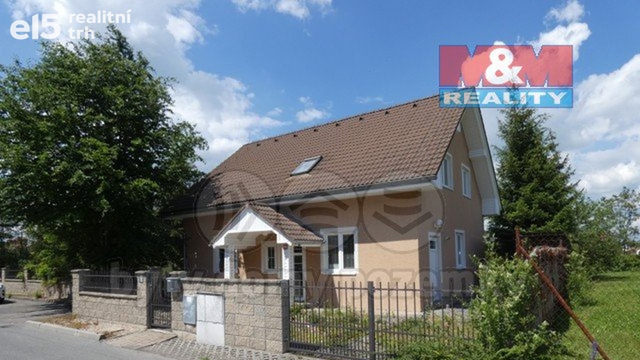 Prodej rodinné domy, 1 814 m² - Louny
