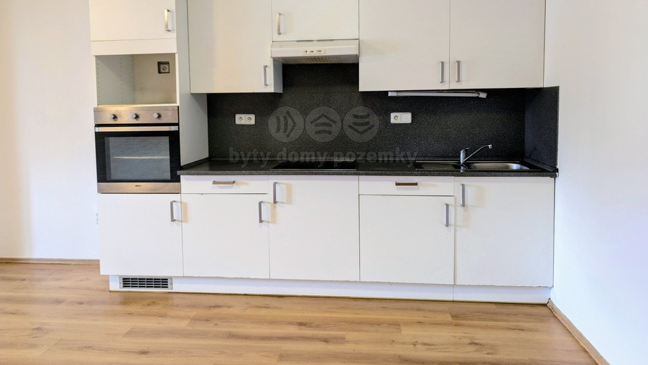 Pronájem byty 2+kk, 50 m² - Liberec