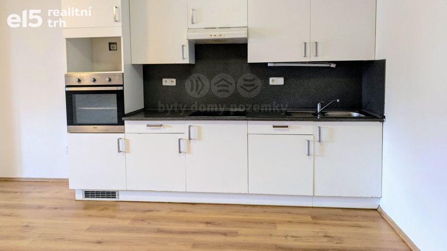 Pronájem byty 2+kk, 50 m² - Liberec