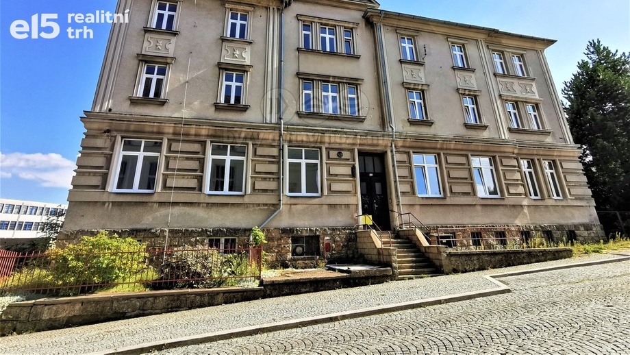 Pronájem byty 2+1, 90 m² - Lomnice nad Popelkou