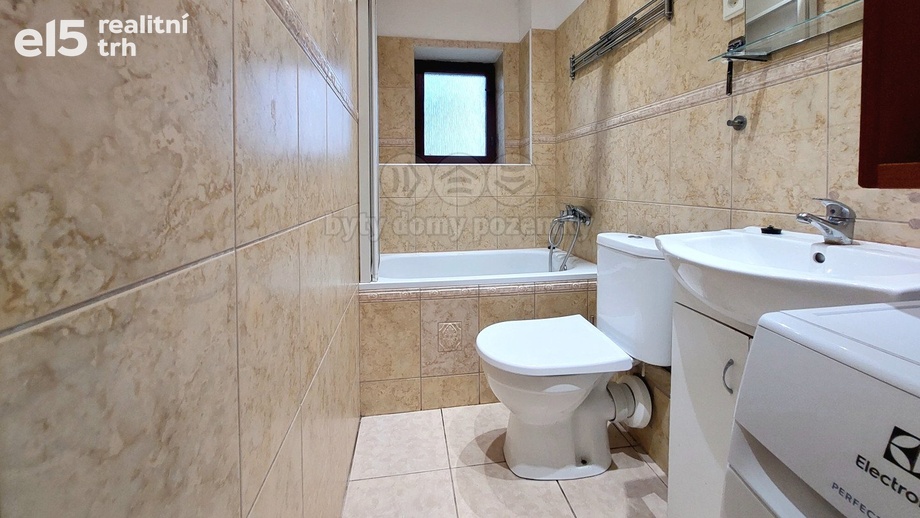 Prodej byty 2+kk, 42 m² - Děčín VII-Chrochvice