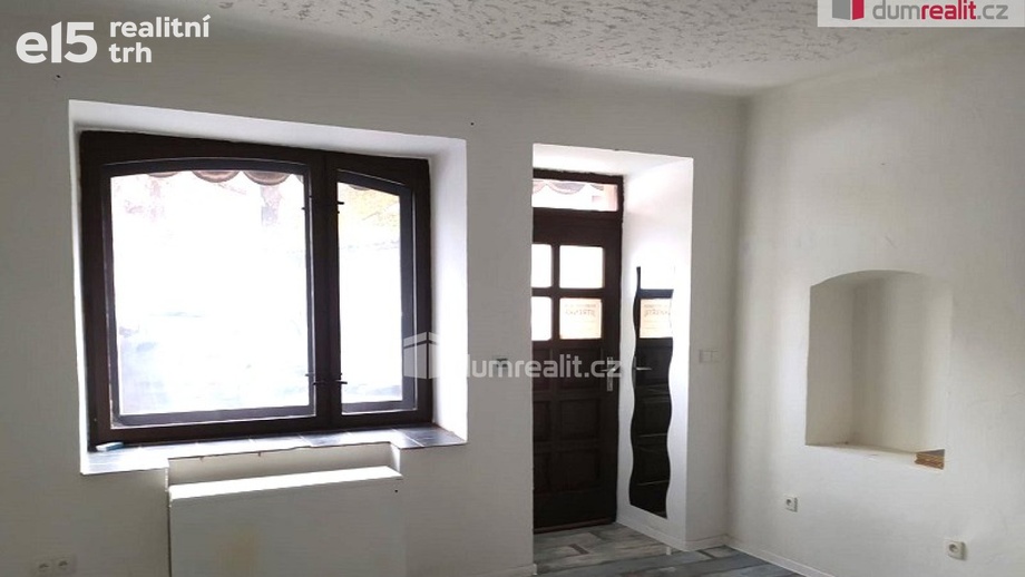 Pronájem obchodní prostory, 45 m² - Sadská