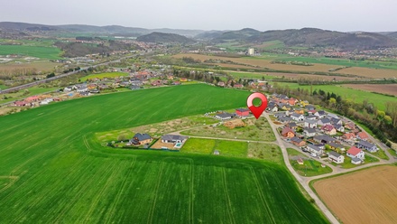 Prodej stavebního pozemku 1 091 m², Bavoryně