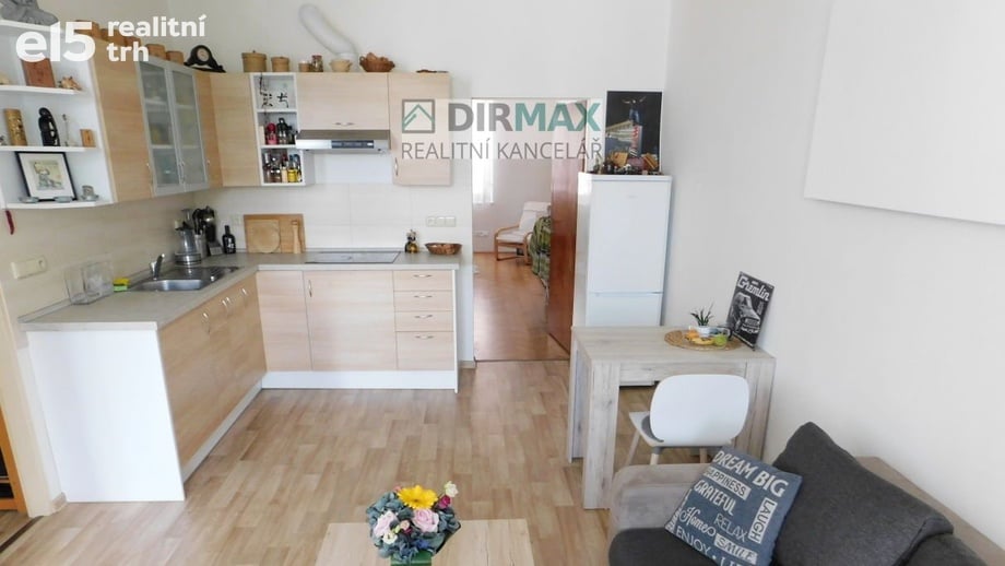 Pronájem byty 2+kk, 60 m² - Plzeň - Severní Předměstí