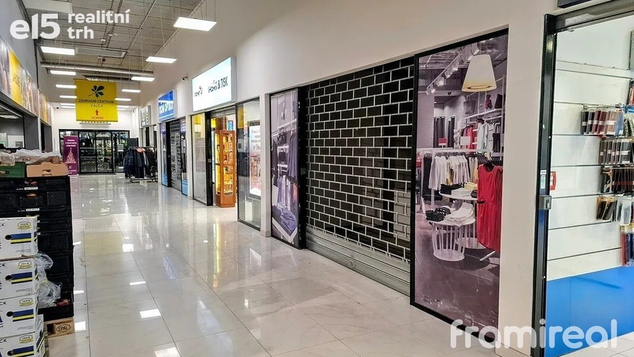 Pronájem obchodní prostory, 27 m² - Slavkov u Brna