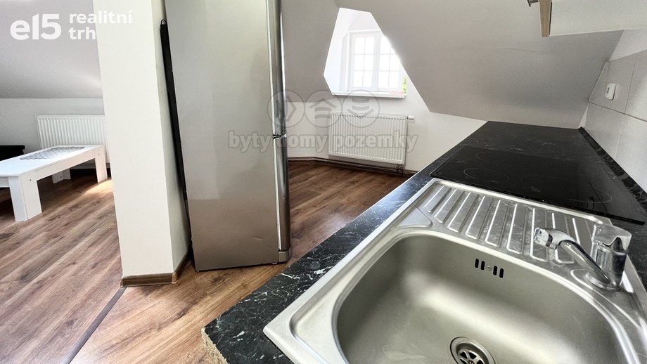 Pronájem byty 2+kk, 50 m² - Opočno