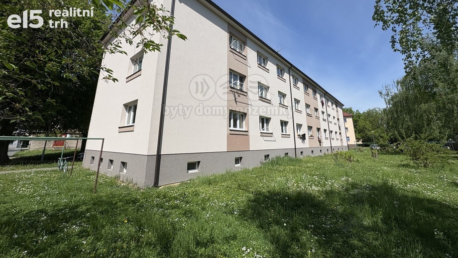 Pronájem byty 2+1, 60 m² - Pardubice - Bílé Předměstí