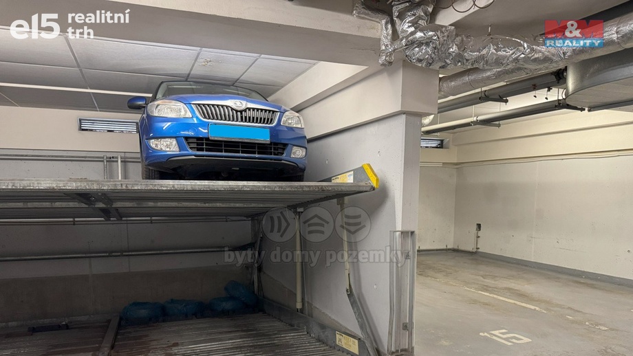 Prodej garážové stání, 16 m² - Praha - Kbely