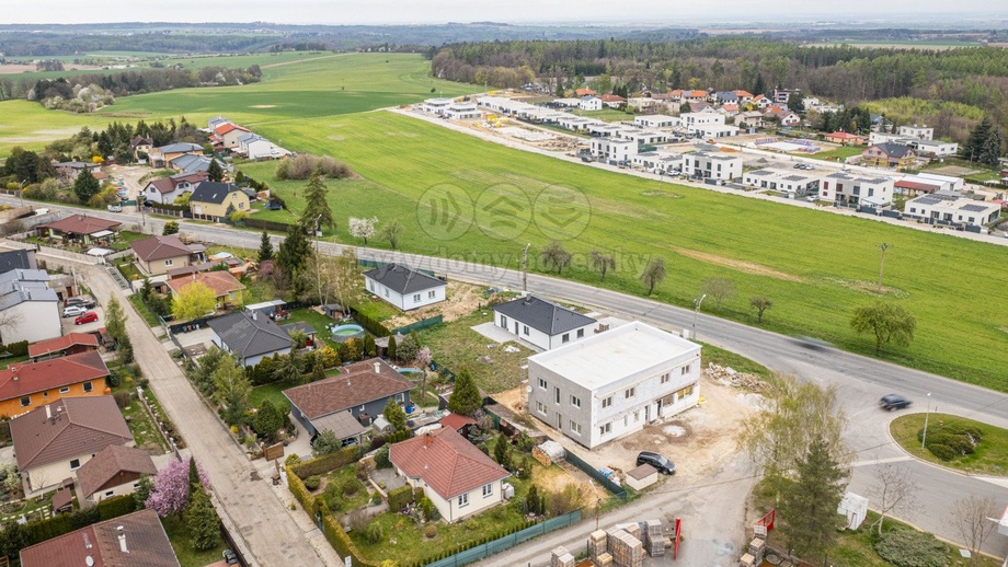 Prodej činžovního domu 310 m², Kostelec nad Černými lesy