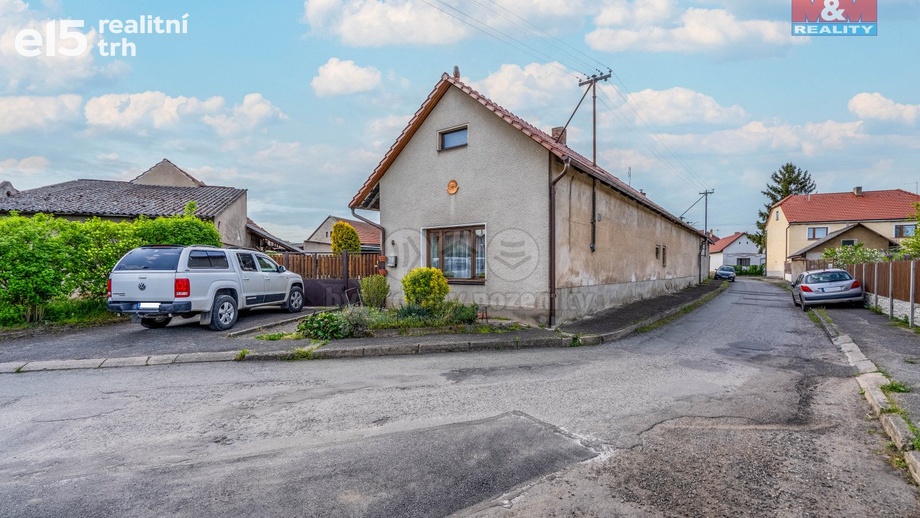 Prodej zemědělská usedlost, 174 m² - Veltruby