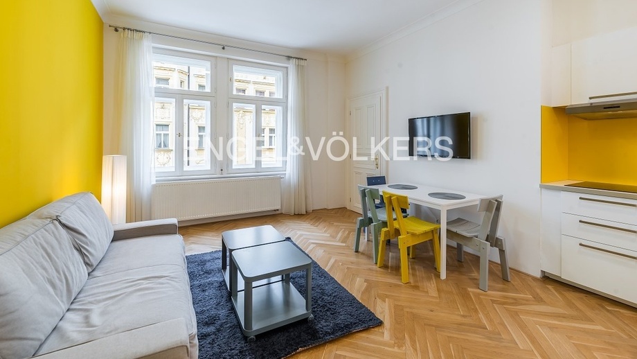Pronájem byty 2+kk, 52 m² - Praha - Bubeneč