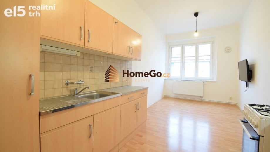 Pronájem byty 3+kk, 60 m² - Praha - Nusle