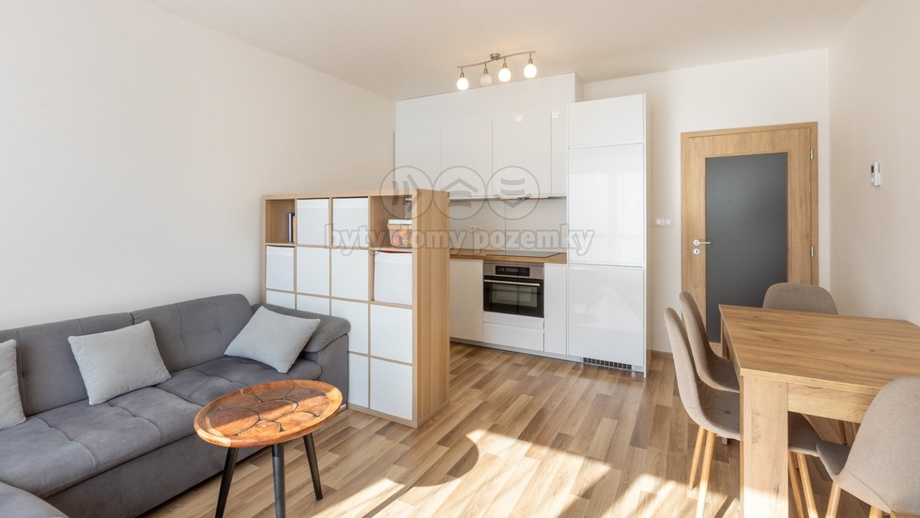 Prodej bytu 2+kk 47 m², Praha 22