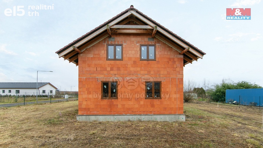Prodej rodinné domy, 160 m² - Lochousice