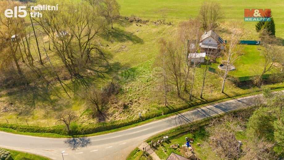 Prodej pozemky - trvalý travní porost, 1 051 m² - Lovečkovice - Touchořiny