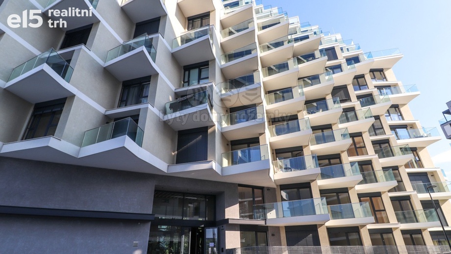 Pronájem byty 2+kk, 66 m² - Praha - Strašnice