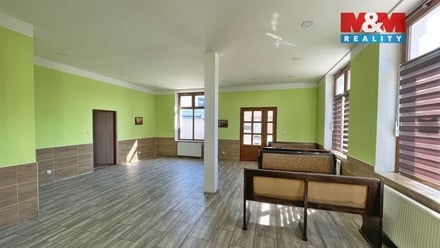 Prodej restaurace 854 m², Týn nad Vltavou - Malá Strana
