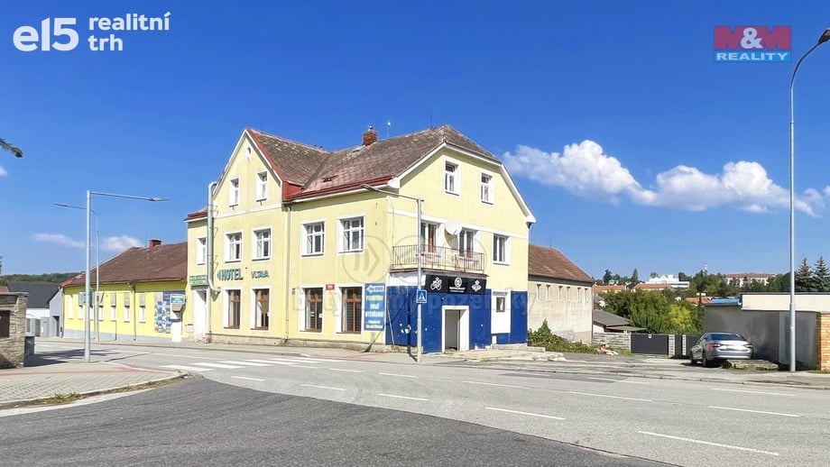 Prodej restaurace, 854 m² - Týn nad Vltavou - Malá Strana