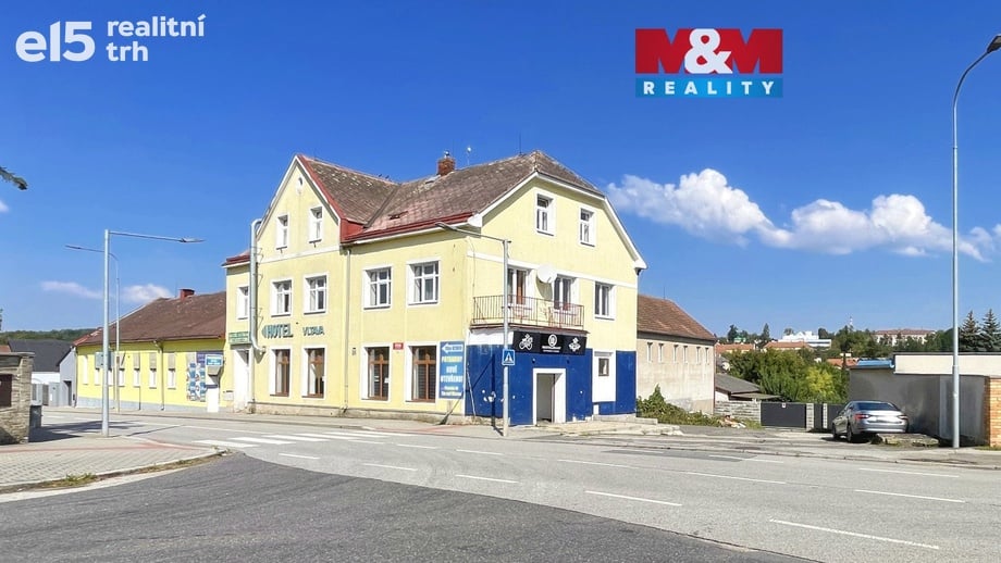 Prodej restaurace 854 m², Týn nad Vltavou - Malá Strana
