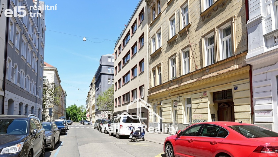 Prodej byty 2+kk, 60 m² - Praha - Bubeneč