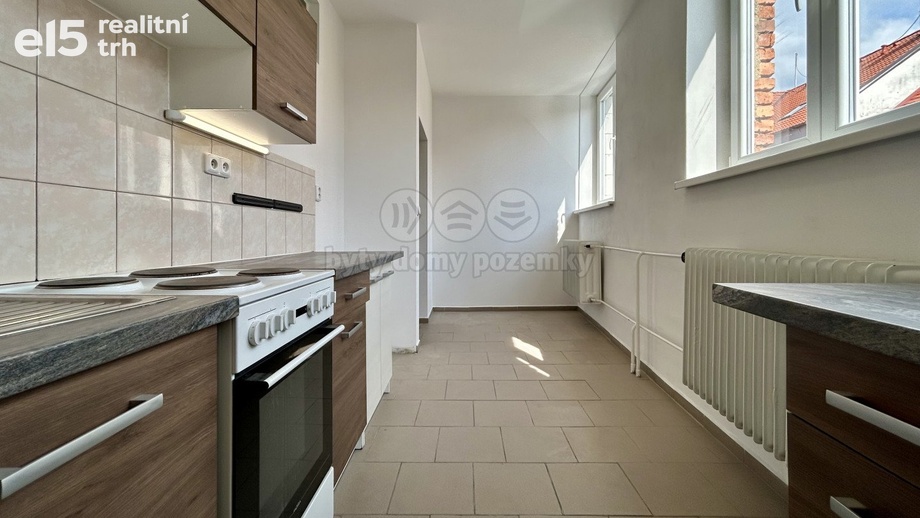 Pronájem byty 1+1, 45 m² - Švihov