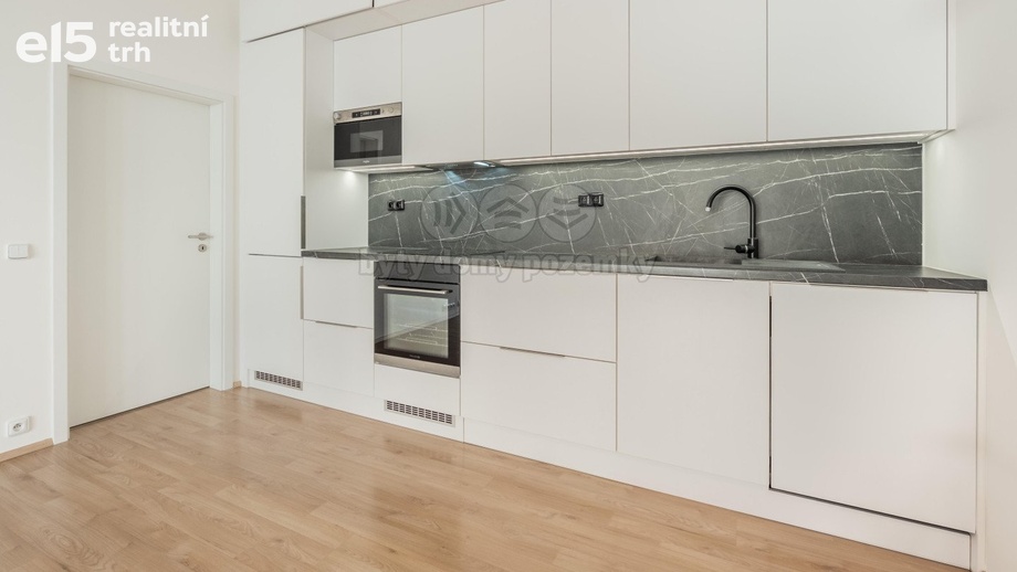 Pronájem byty 3+kk, 75 m² - Slaný