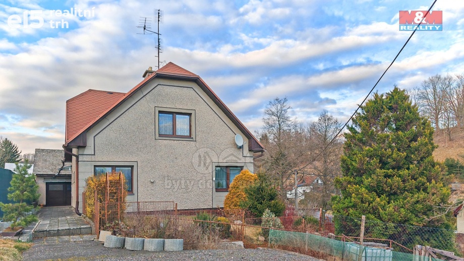 Prodej rodinné domy, 130 m² - Horní Radechová