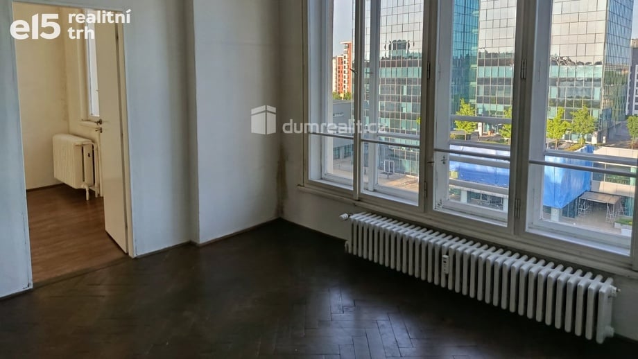Pronájem byty 2+kk, 60 m² - Praha - Holešovice