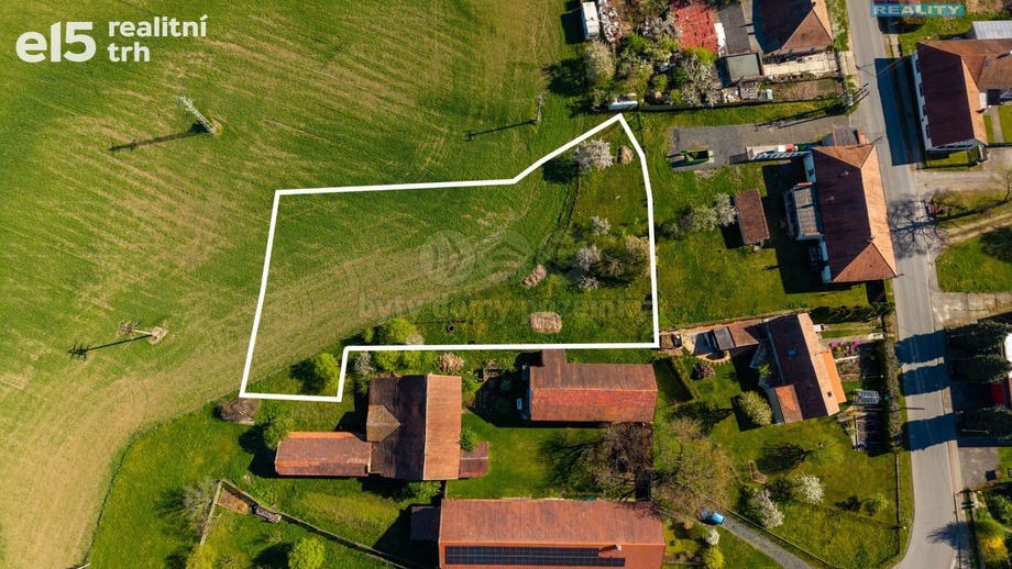 Prodej pozemky pro bydlení, 2 427 m² - Ostřetín - Vysoká u Holic