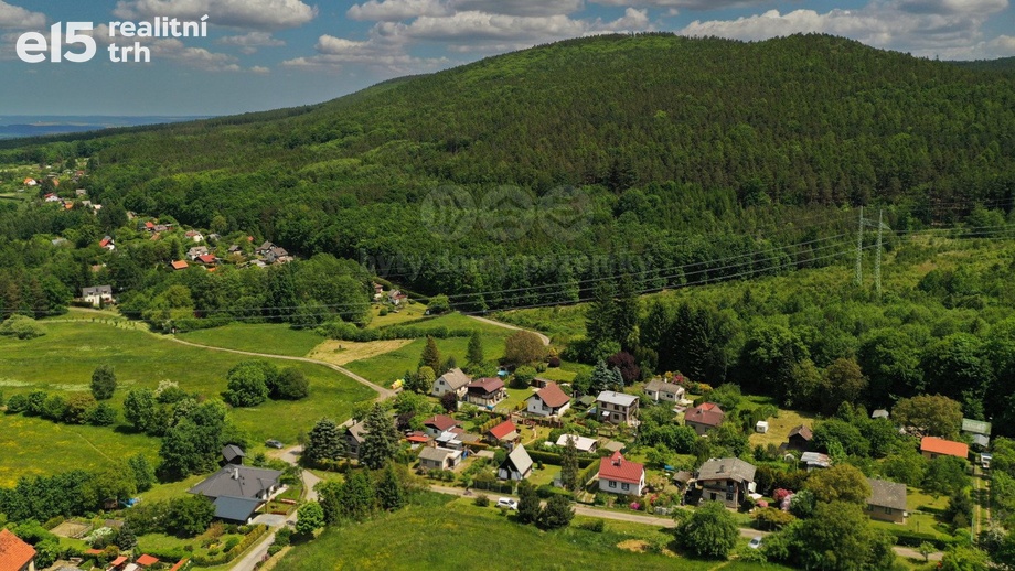 Prodej pozemky pro bydlení, 531 m² - Velký Chlumec
