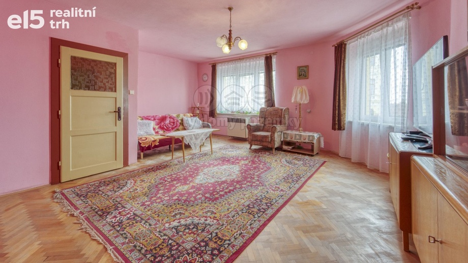 Prodej byty 2+1, 63 m² - Planá