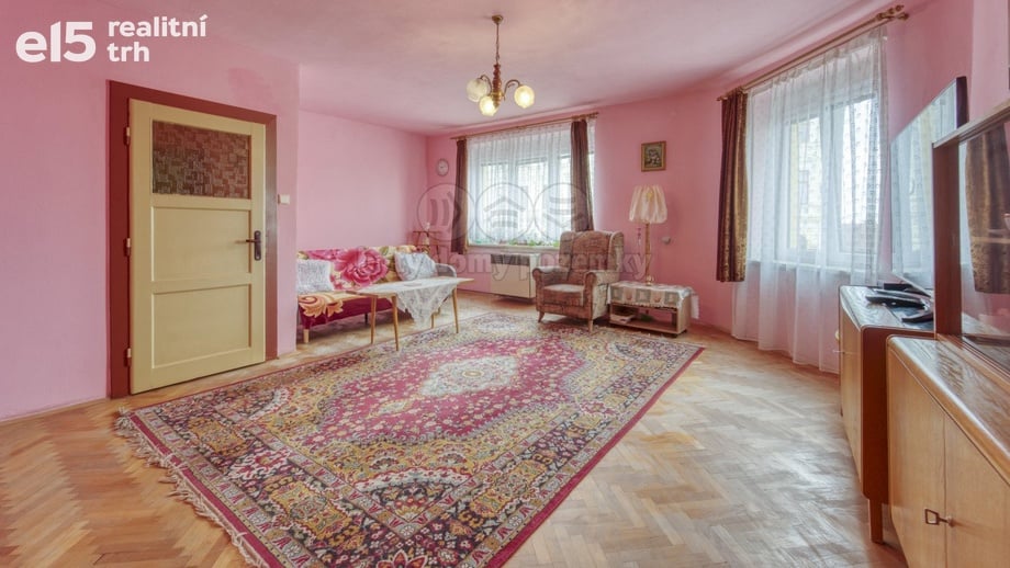 Prodej byty 2+1, 63 m² - Planá