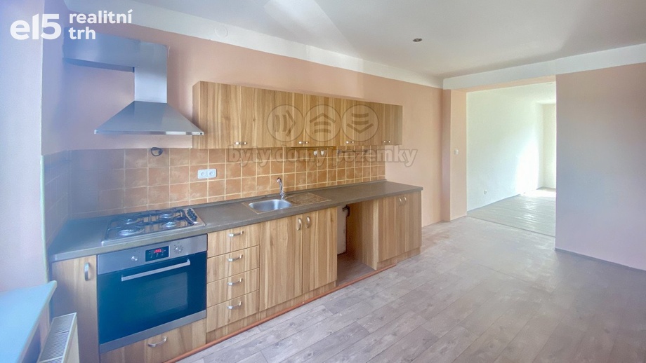 Pronájem byty 2+kk, 60 m² - Krnov - Krásné Loučky