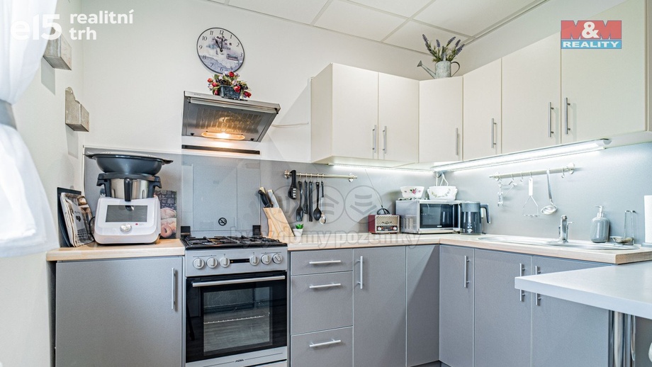 Prodej byty 2+1, 52 m² - Český Těšín