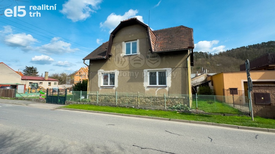 Prodej rodinné domy, 160 m² - Králův Dvůr - Popovice