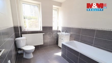 Prodej rodinného domu 245 m², Nejdek