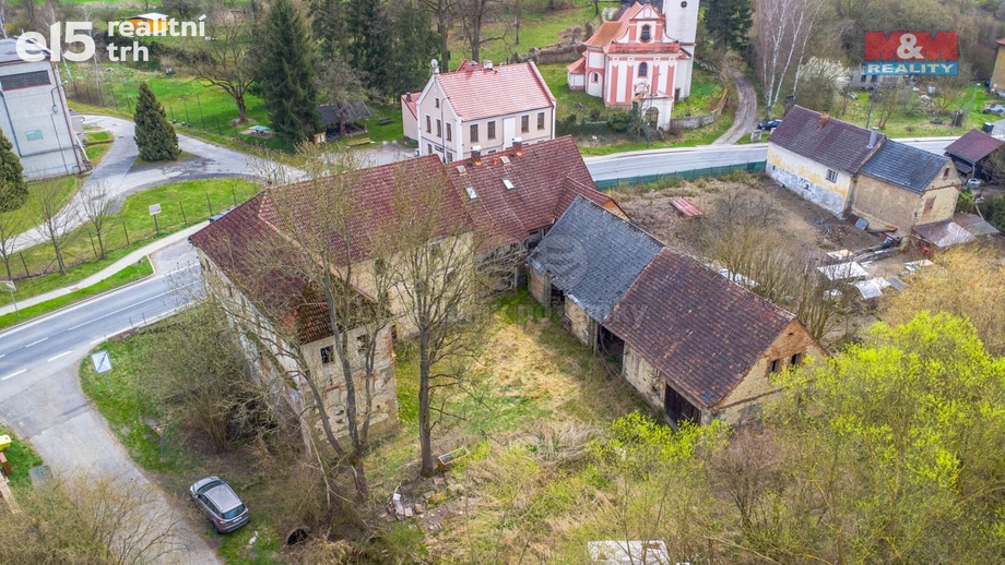 Prodej rodinné domy, 800 m² - Dubá - Deštná