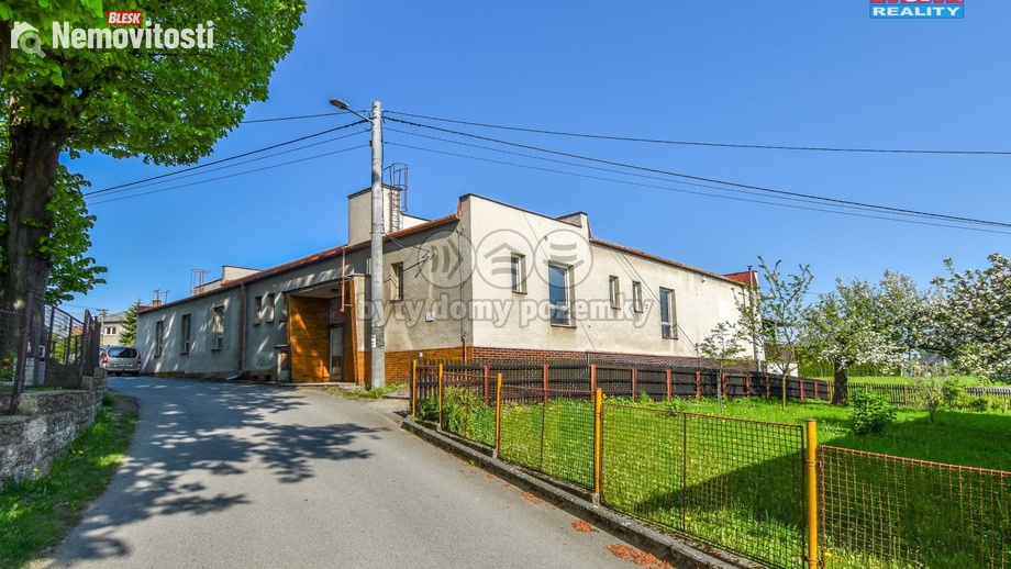 Prodej obchodního prostoru 500 m², Bílovec - Lubojaty