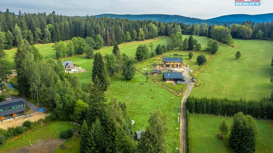 Prodej stavebního pozemku 2 174 m², Kořenov - Polubný