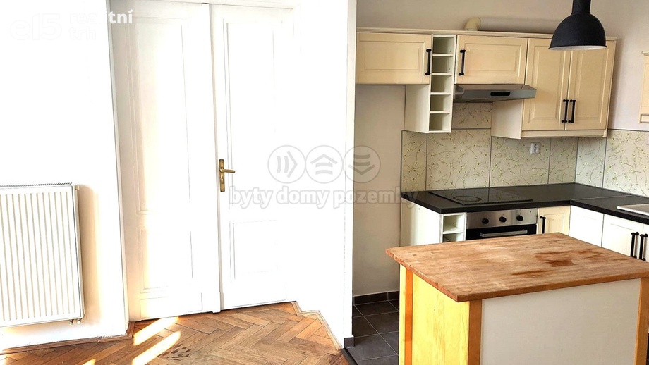 Pronájem byty 2+kk, 67 m² - Dvůr Králové nad Labem
