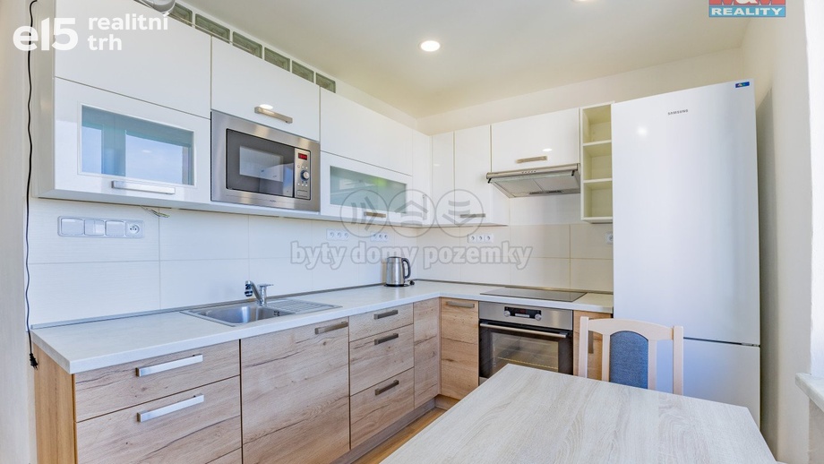 Prodej byty 3+1, 72 m² - Krnov - Pod Cvilínem