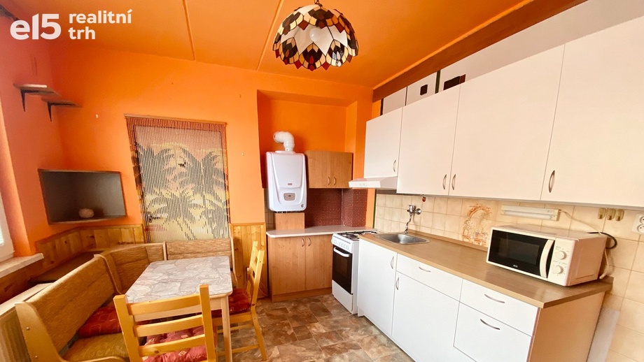 Prodej byty 2+1, 57 m² - Hlubočky