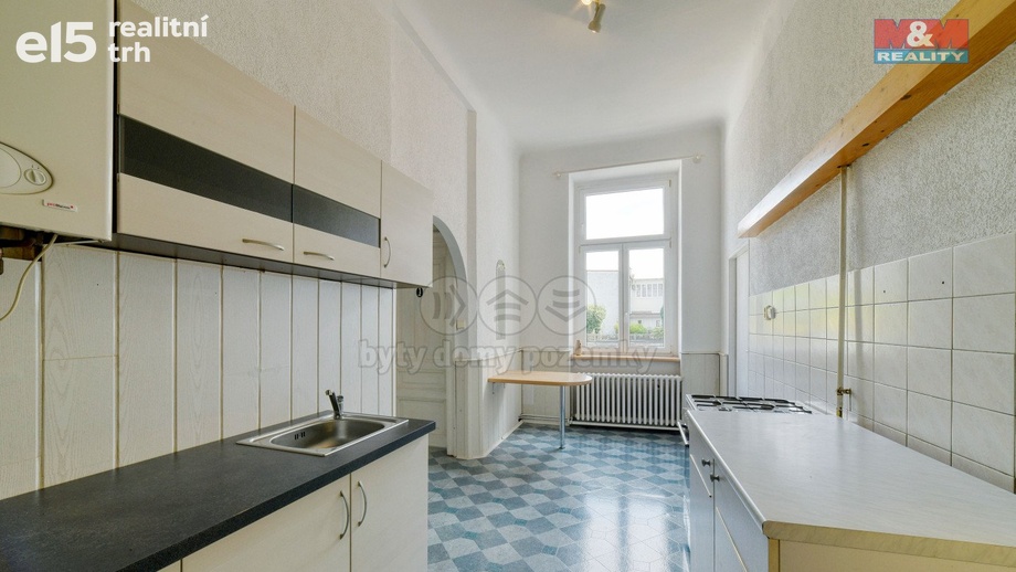 Prodej byty 3+1, 90 m² - Cheb