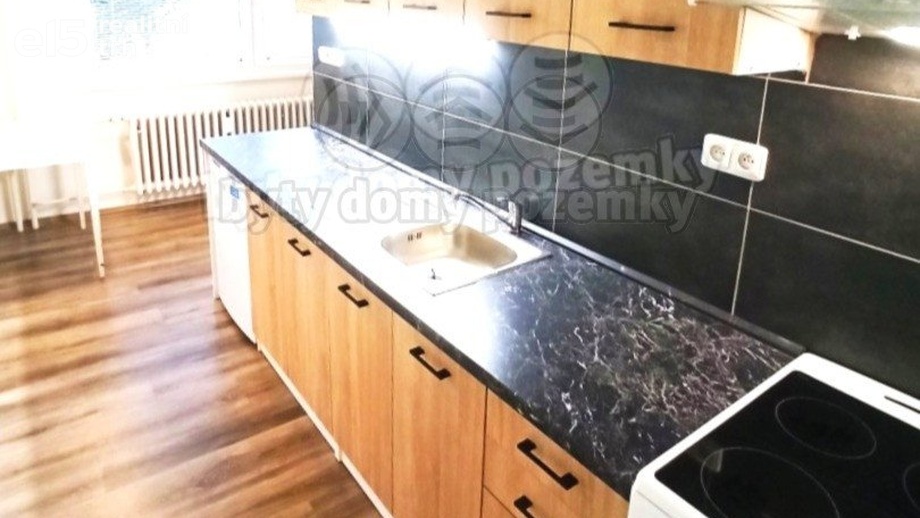 Pronájem byty 1+1, 35 m² - Tišnov