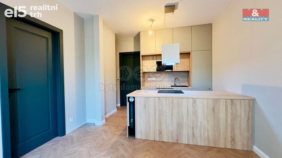 Pronájem byty 2+kk, 54 m² - Opava - Předměstí