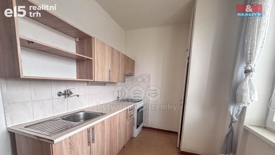 Pronájem byty 2+1, 50 m² - Česká Lípa